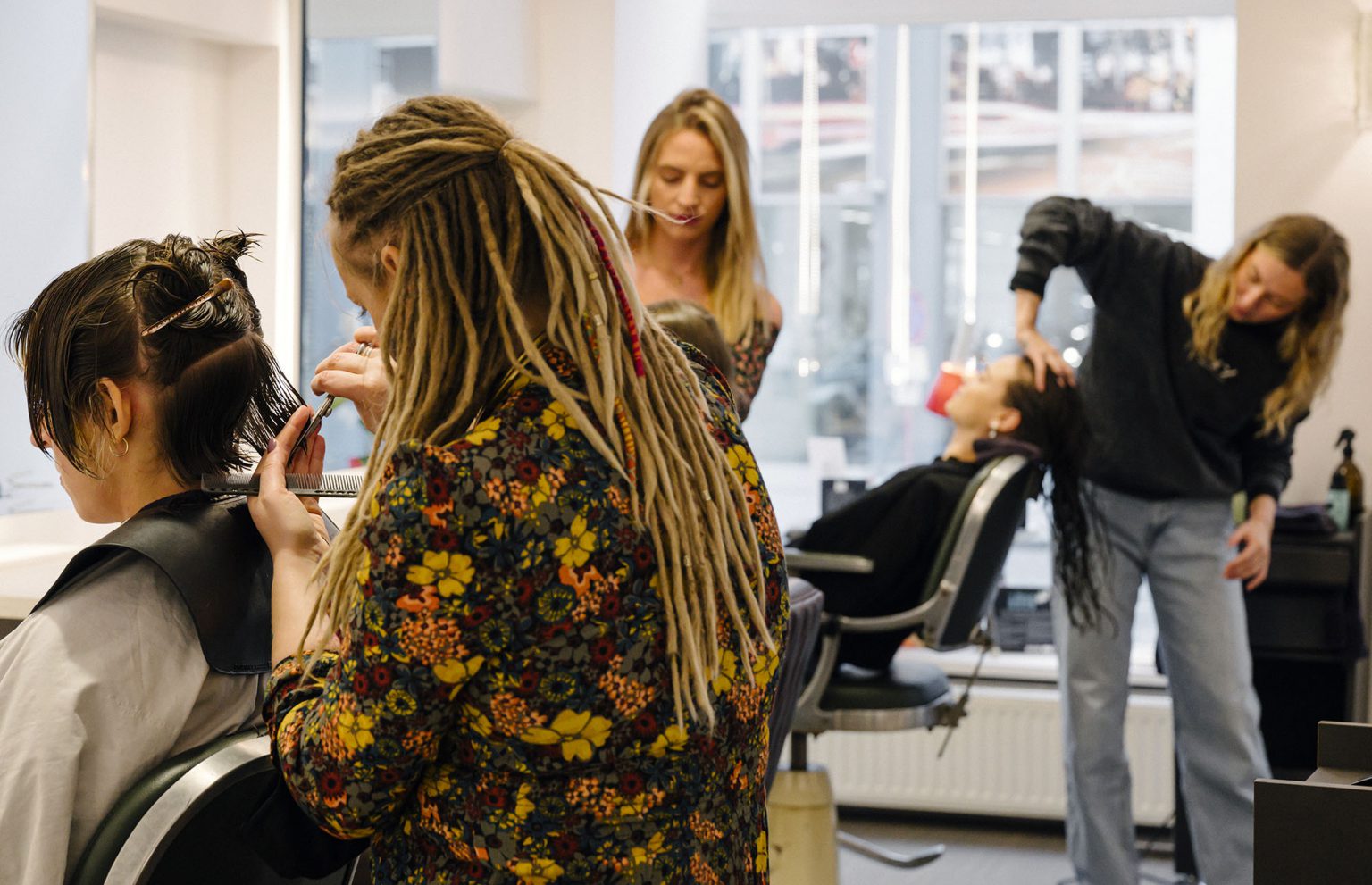 FriseurIn / Stylistin kopfart 2 Wien Jokira Friseurjobagent